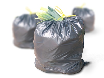 trois poubelles, gaspillage, consommation